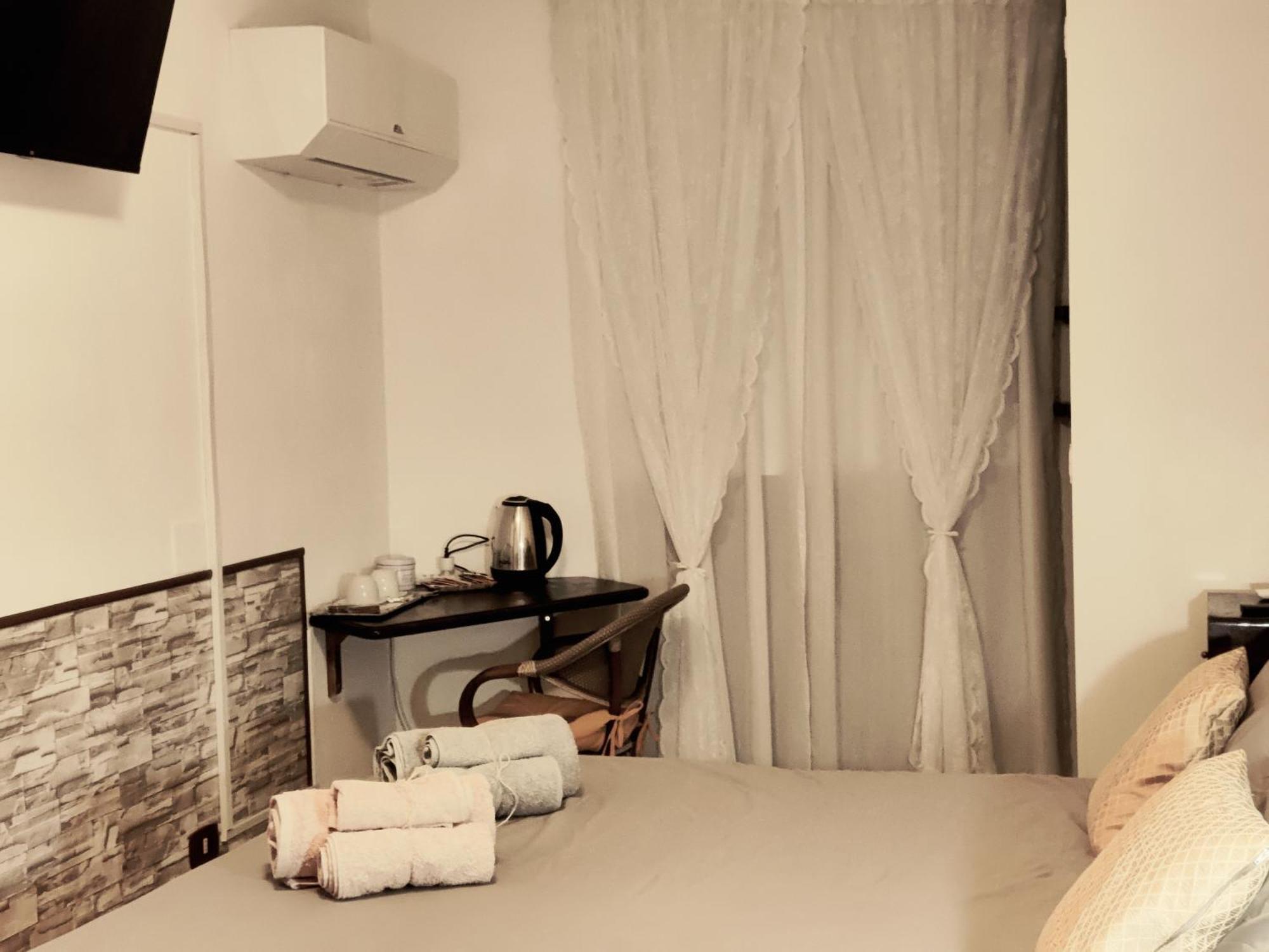 The Second Floor Otel Napoli Dış mekan fotoğraf